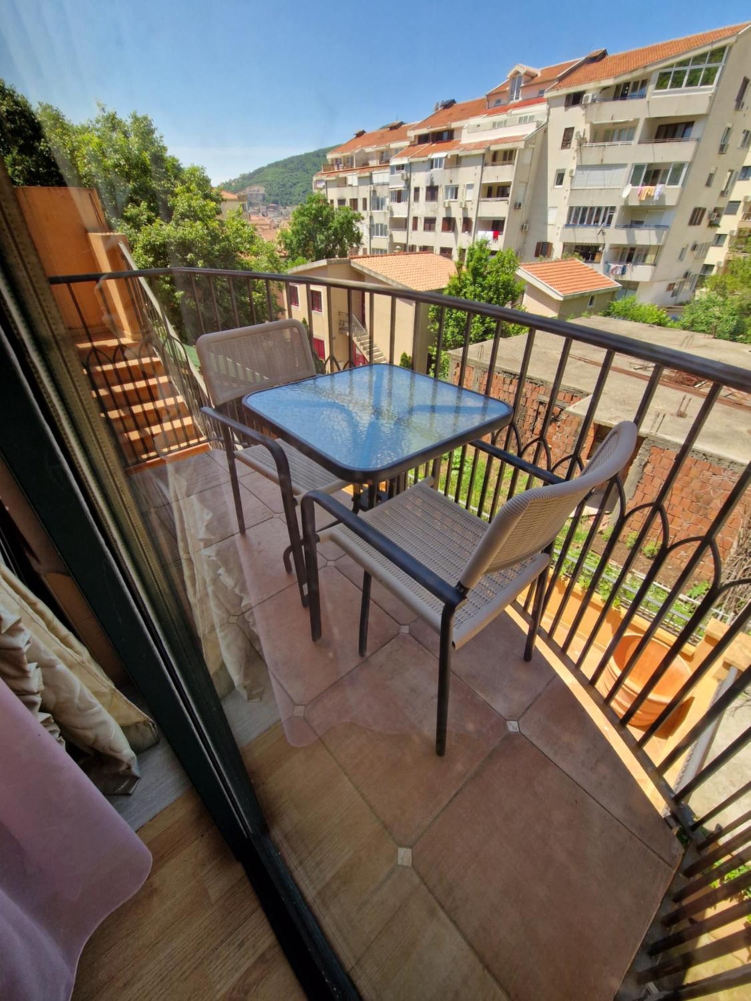 Guest House Damjana Budva Exterior foto