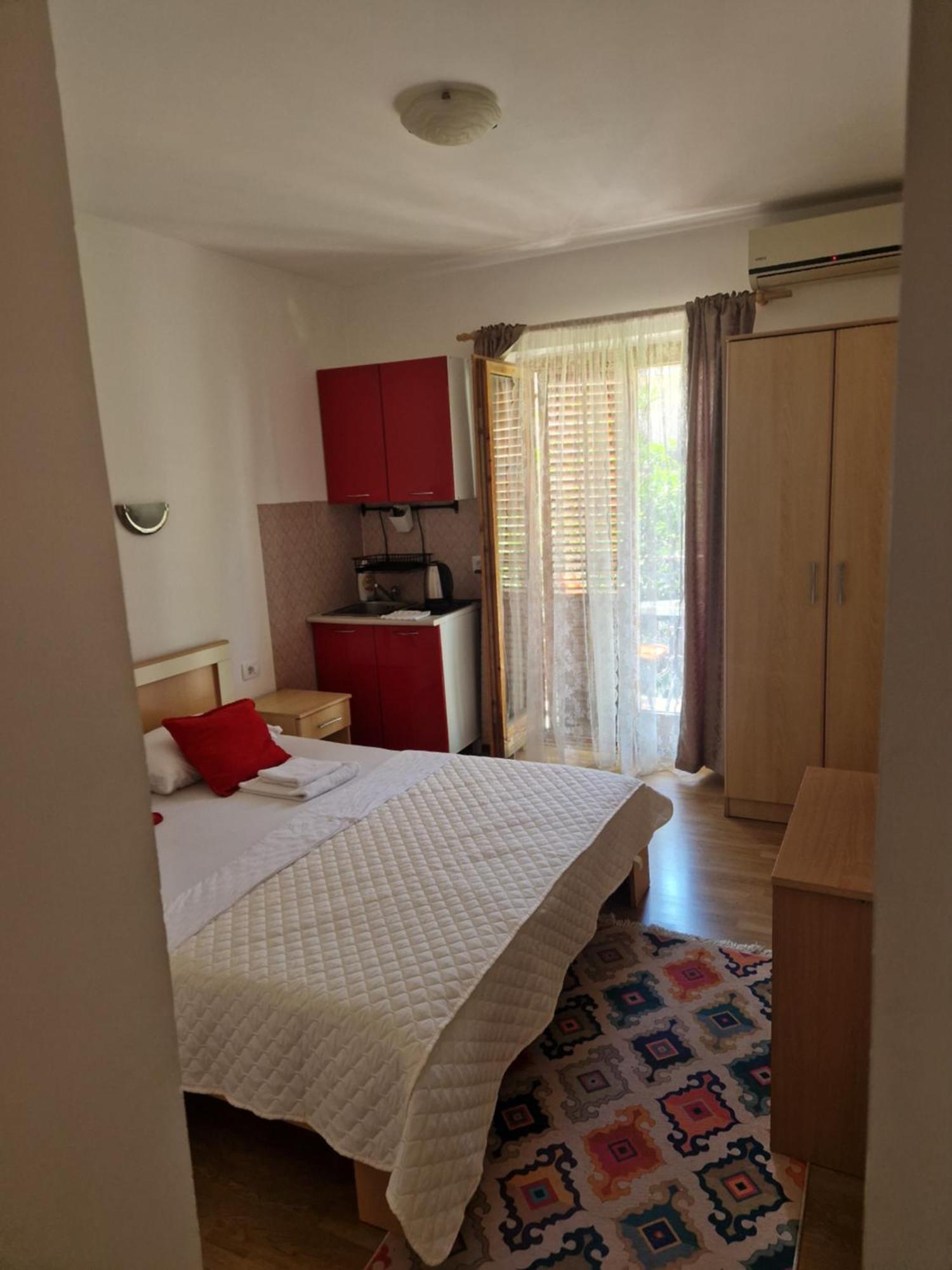 Guest House Damjana Budva Exterior foto