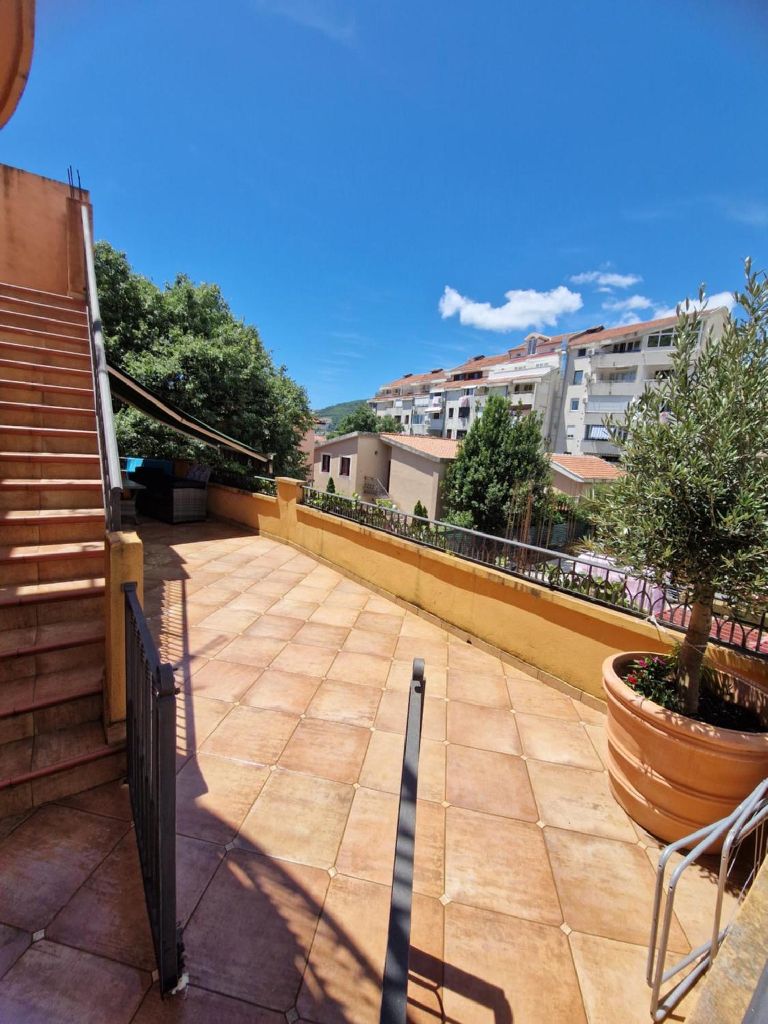 Guest House Damjana Budva Exterior foto