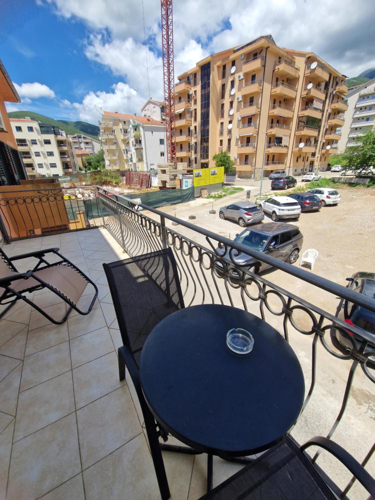 Guest House Damjana Budva Exterior foto