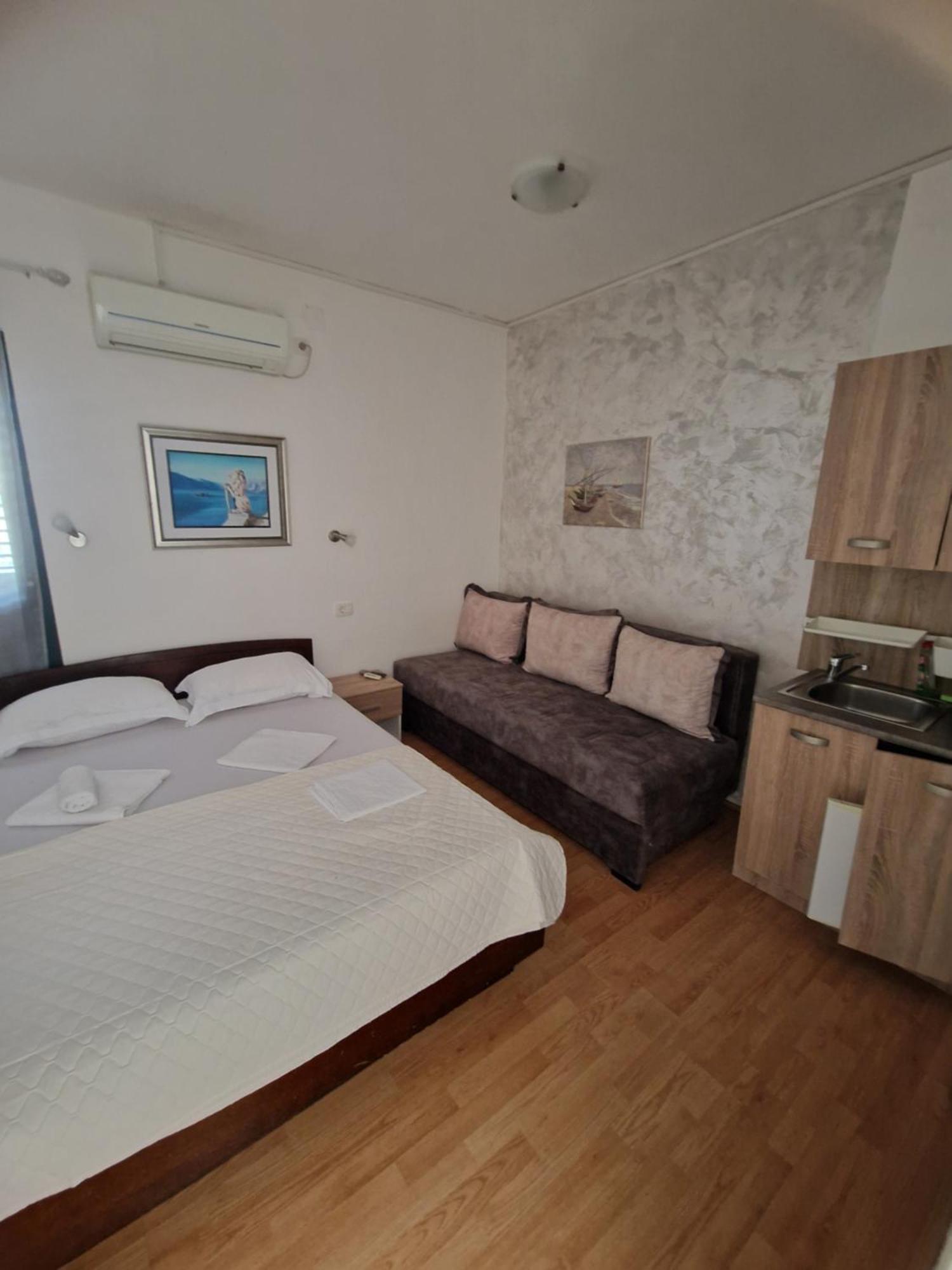 Guest House Damjana Budva Exterior foto