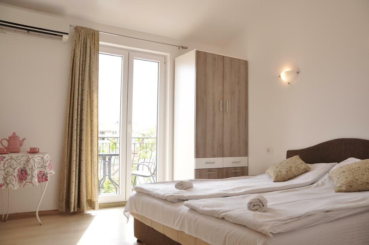Guest House Damjana Budva Exterior foto