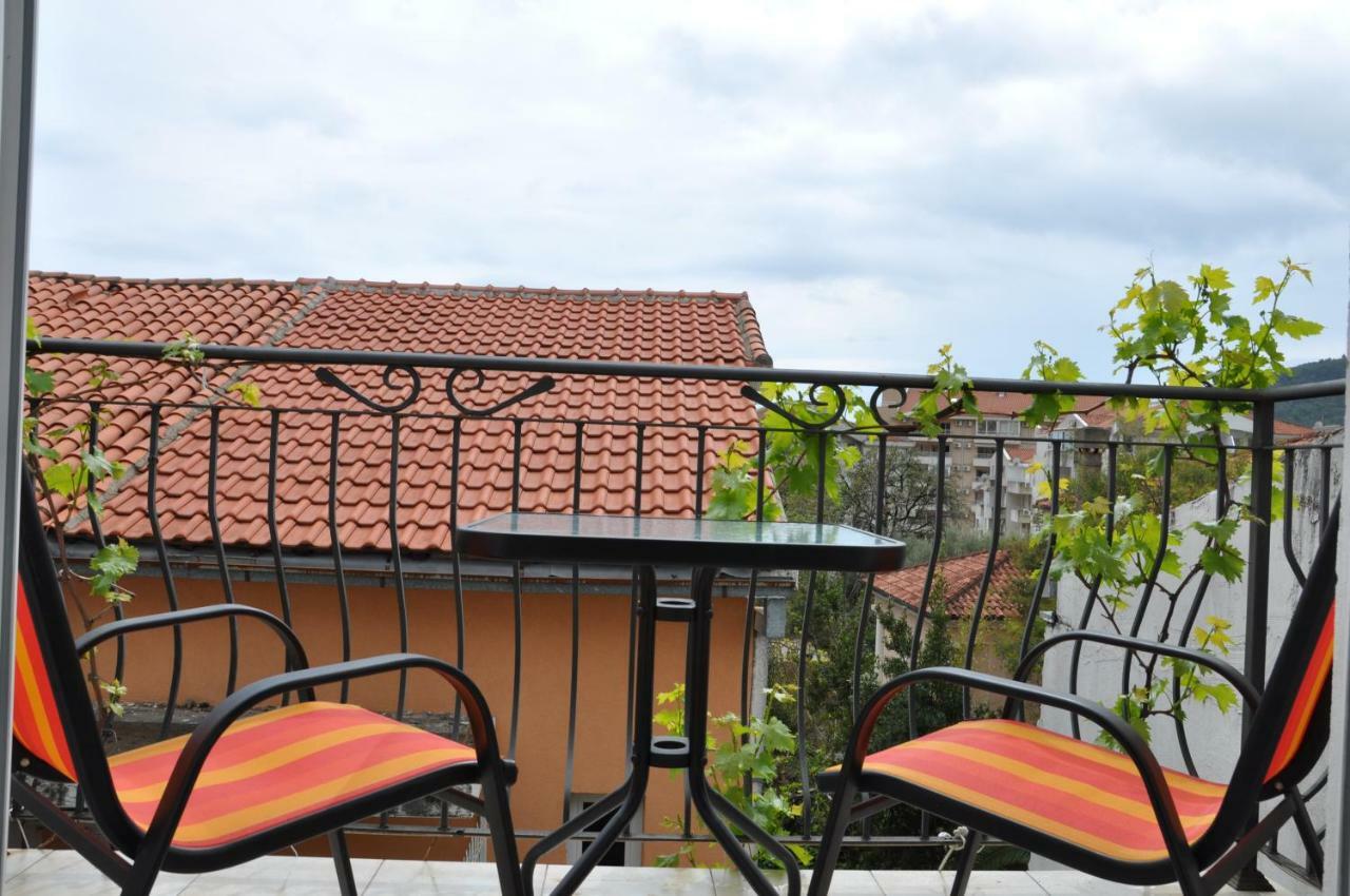Guest House Damjana Budva Exterior foto